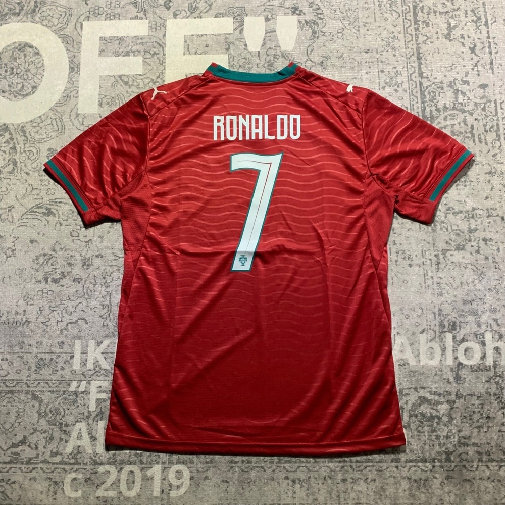 Puma Portugal Cristiano Ronaldo 7 Soccer Jersey Mens Red New NWT - Picture 2 of 12